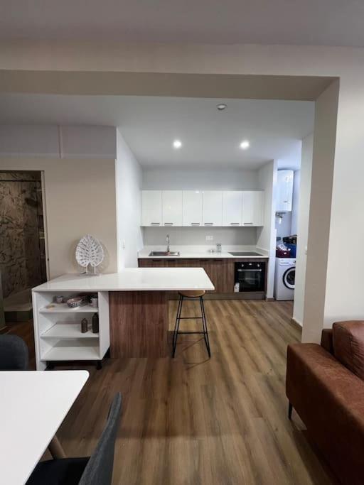 Ferienwohnung La Perle Creole Saint-Denis Exterior foto